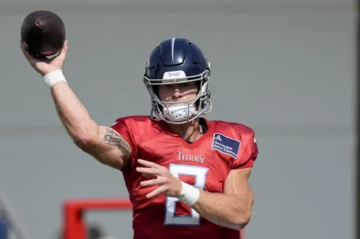 Tennessee Titans quarterback Will Levis (8) throws a pass during an NFL joint football training camp practice with the Seattle Seahawks, Thursday, Aug. 15, 2024, in Nashville, Tenn. (AP Photo/George Walker IV)