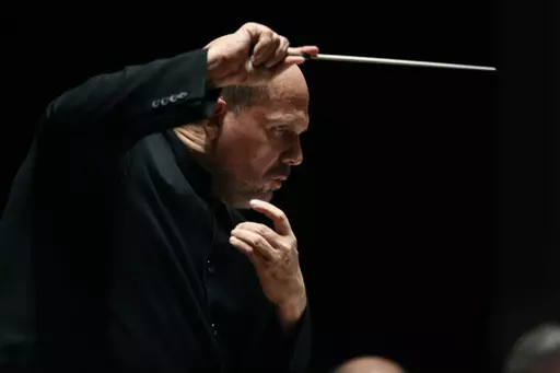 In this Jan. 8, 2015, photo, Jaap van Zweden conducts the Dallas Symphony Orchestra in Dallas. Jaap van Zweden will conduct Mahler’s Second Symphony in his farewell concerts as the New York Philharmonic’s music director from June 6-8, 2024, ending a season that will spotlight the 100th anniversary of the orchestra’s Young People’s Concerts. Van Zweden succeeded Alan Gilbert as music director in the 2018-19 season and announced in September 2021 that the 2023-24 season will be his last. (